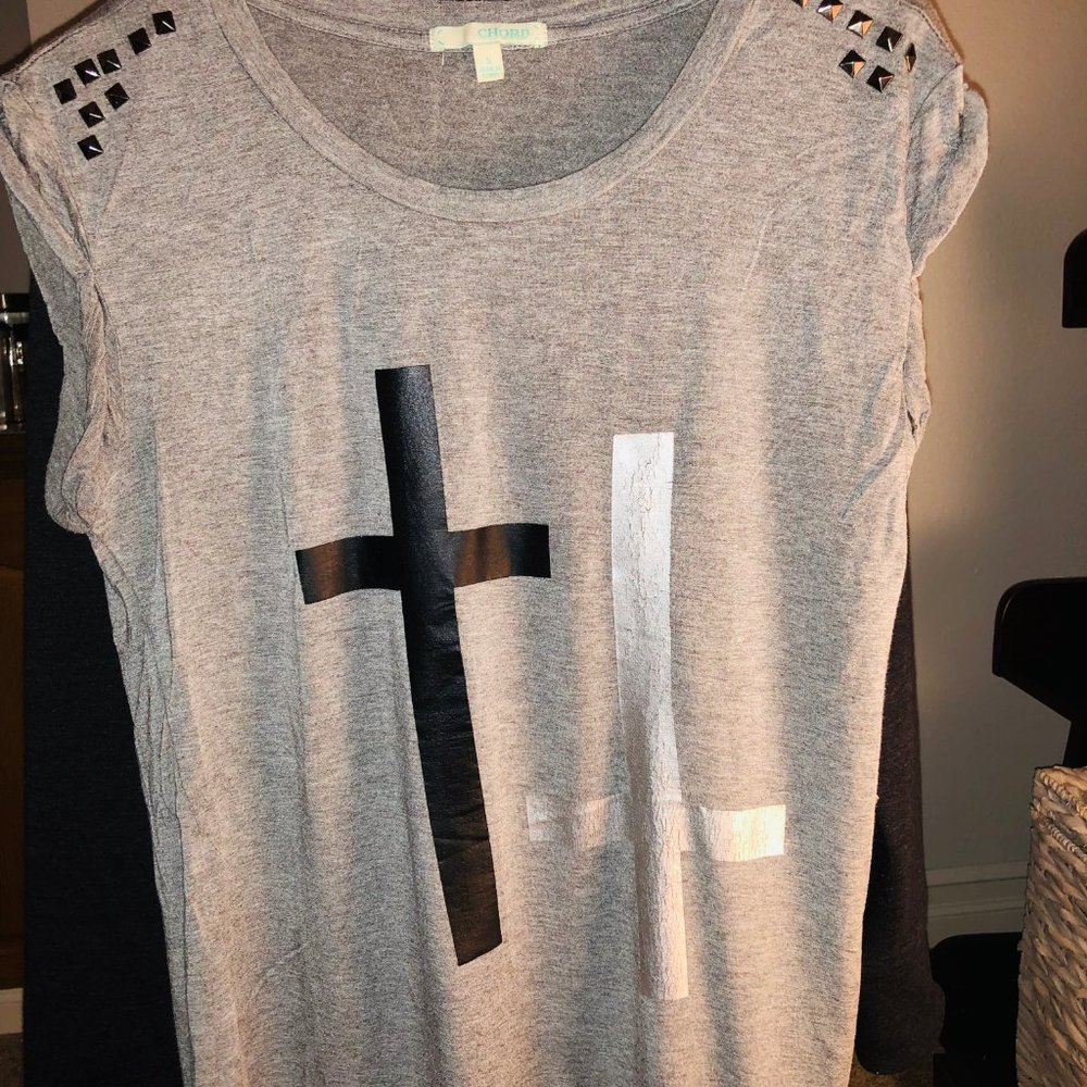 Gray Cross T-shirt